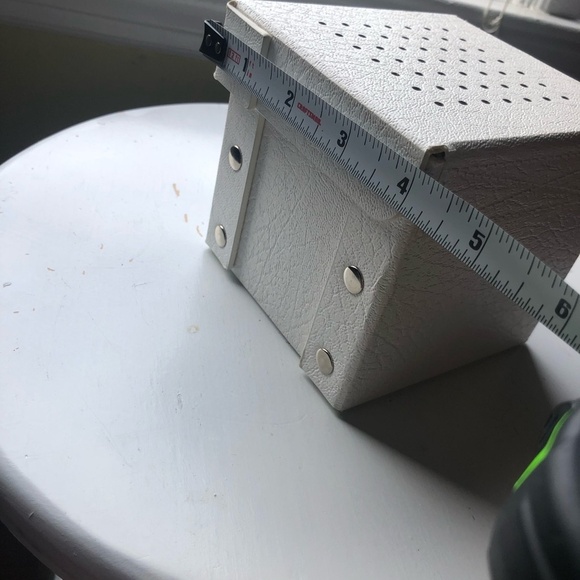 DIESEL Watch Box White Leather Box Faux Snap Closure Pillow Inside For Watch - Picture 8 of 12